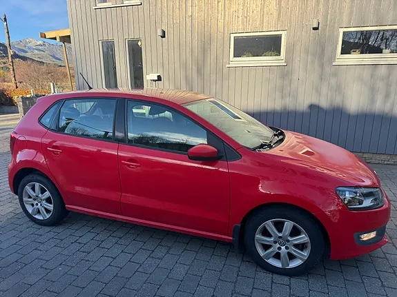 Volkswagen Polo 2010 photo 4