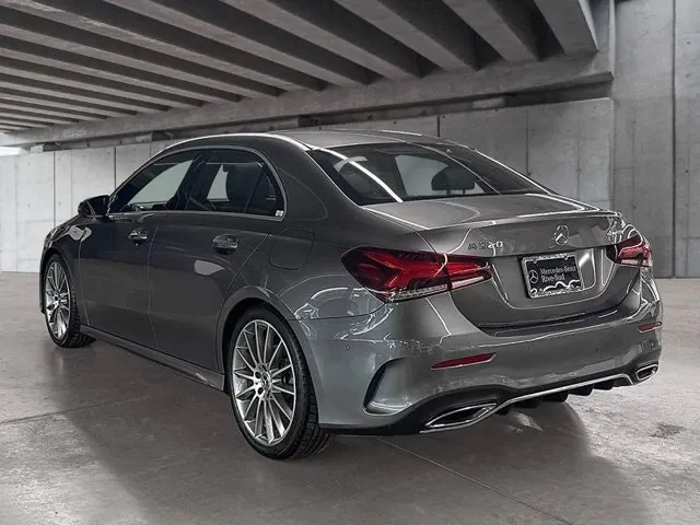 Mercedes-Benz A-Class 2022 photo 3