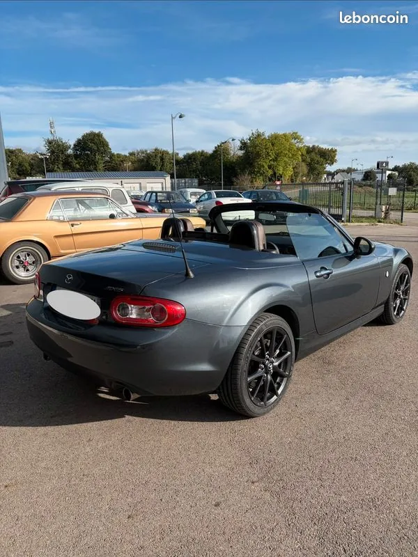 Mazda Mx-5 2012 photo 2