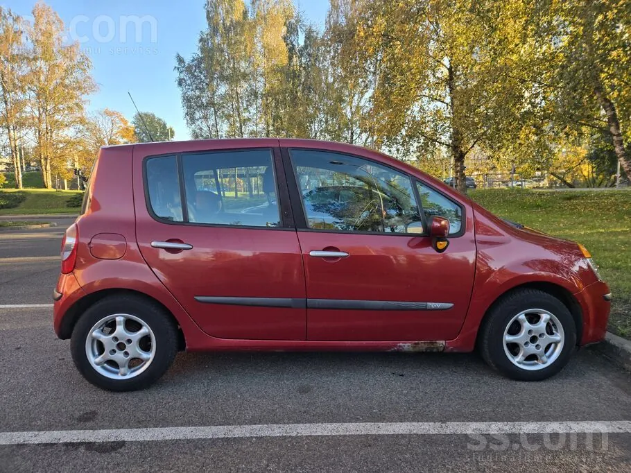 Renault Modus 2005 photo 2