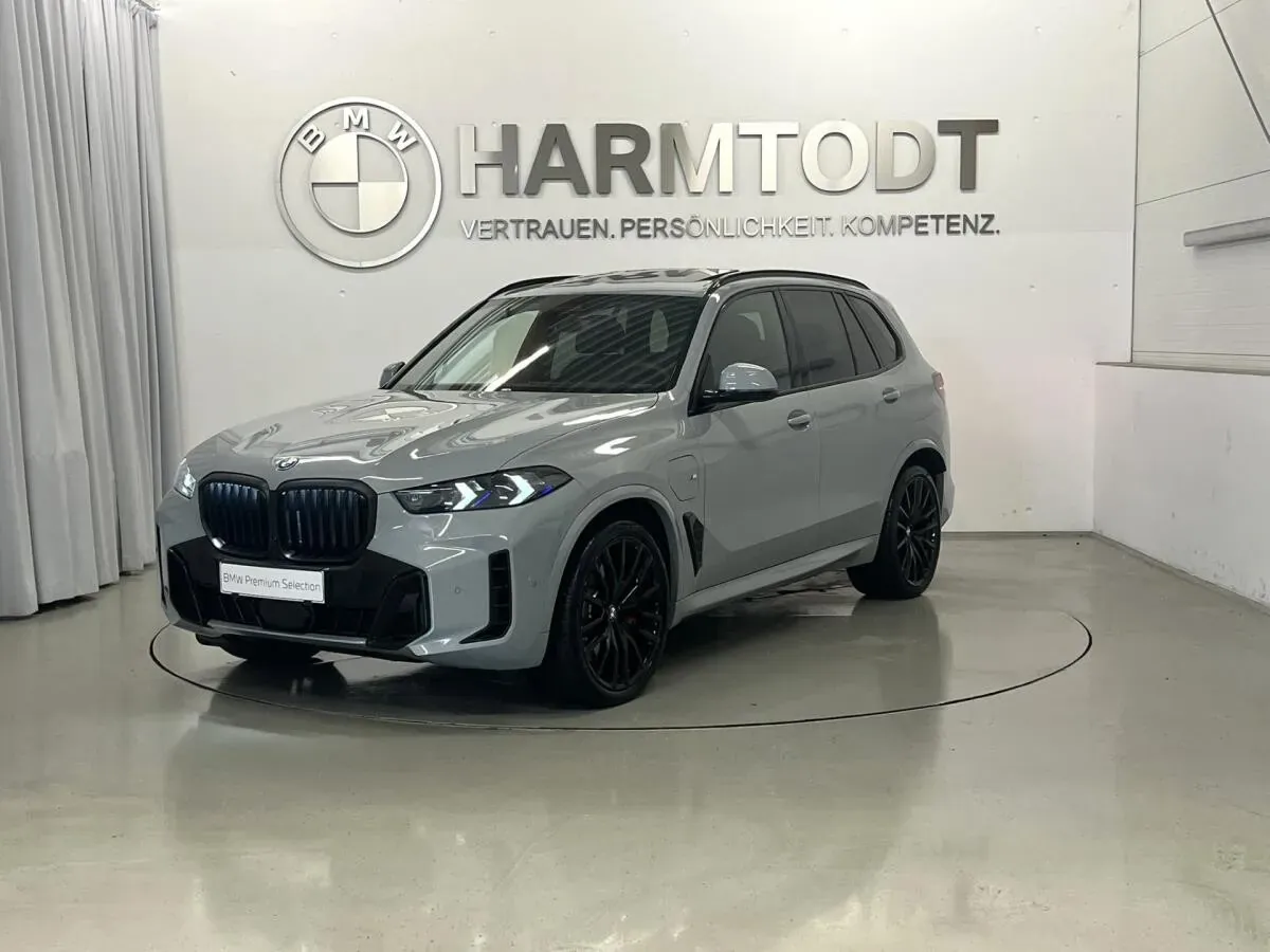 BMW X5 2025 photo 2