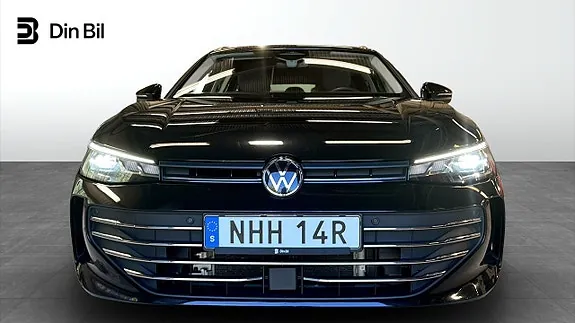 Volkswagen Passat 2024 photo 4
