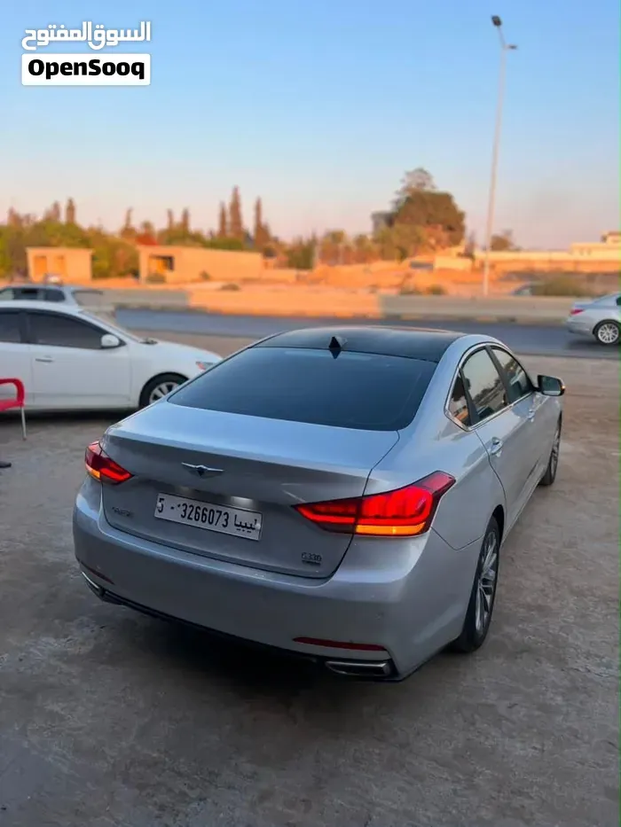 Hyundai Genesis