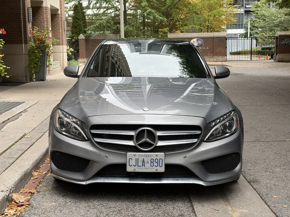 Mercedes-Benz C300