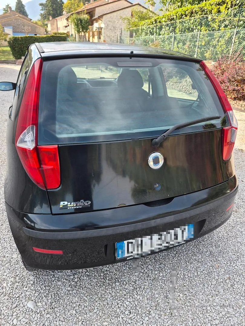 Fiat Punto 2007 photo 2