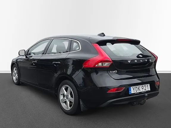 Volvo V40 2016 photo 2