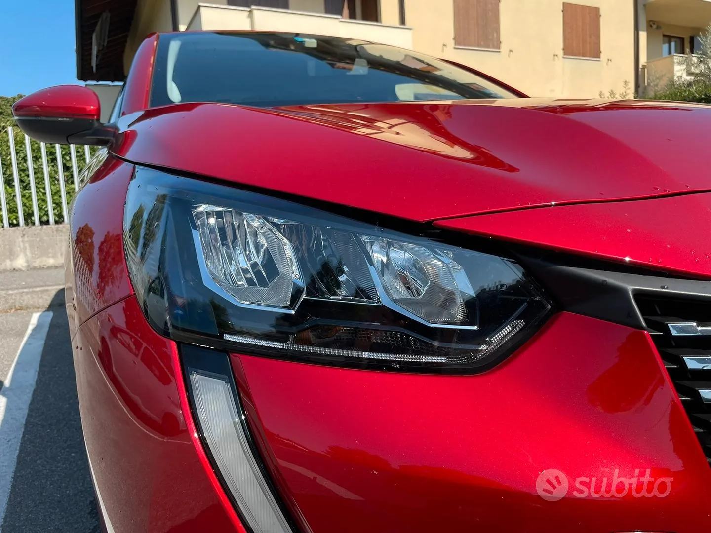 Peugeot 208 2021 photo 3
