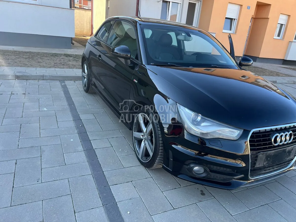 Audi A1 2012 photo 3