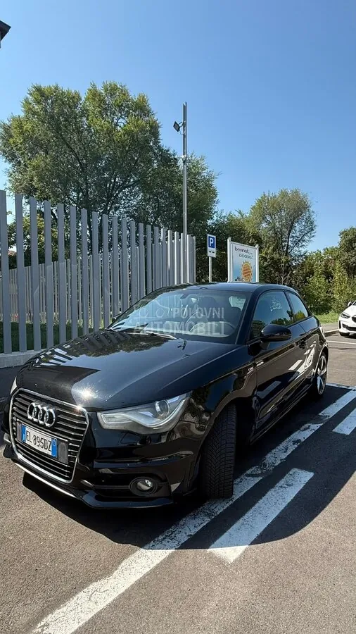 Audi A1 2012 photo 2