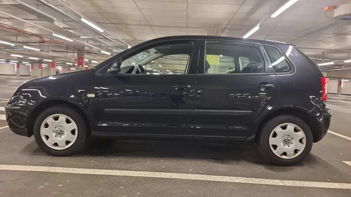 Volkswagen Polo 2002 photo 2