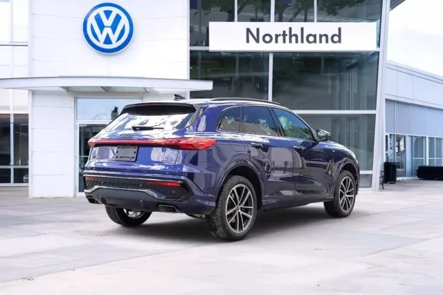 Audi Q5 2025 photo 4