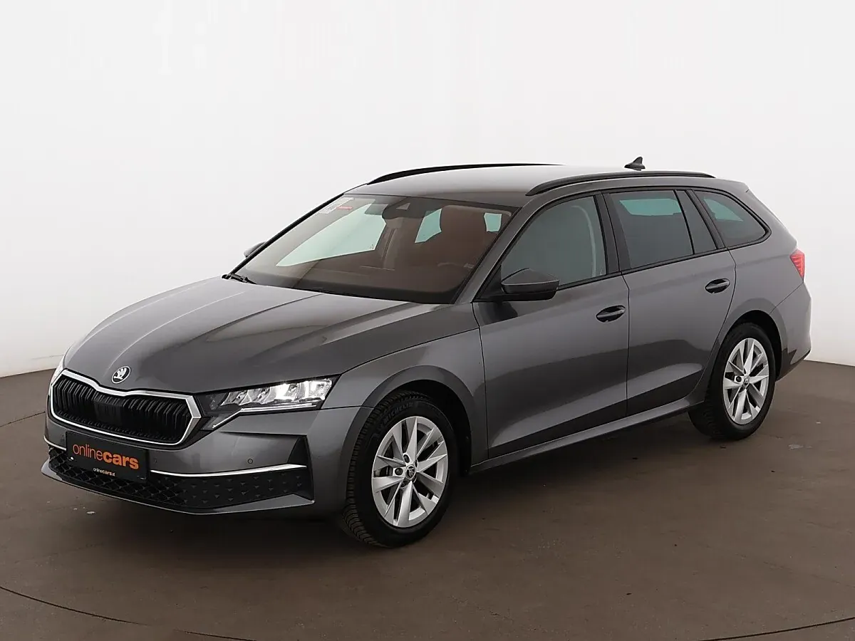 Skoda Octavia 2024 photo 2