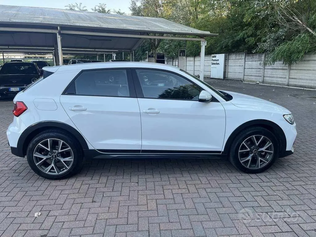 Audi A1 2021 photo 3