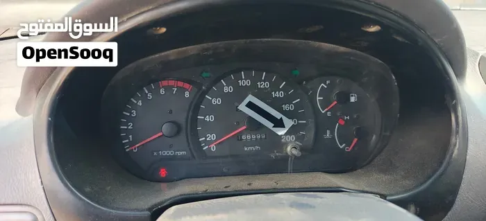 Hyundai Verna 2004 photo 2
