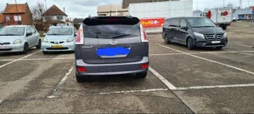 Mazda 5