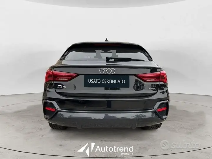 Audi Q3 2021 photo 4
