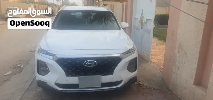 Hyundai Santa Fe 2019 photo 3