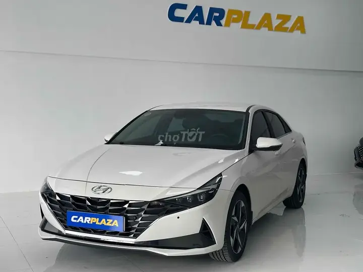 Hyundai Elantra 2022 photo 2