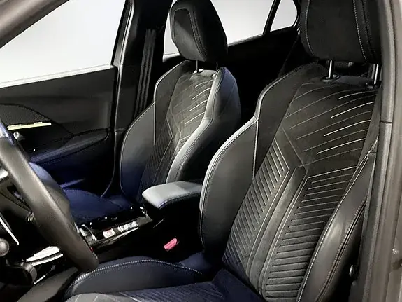 Peugeot 2008 2025 photo 5