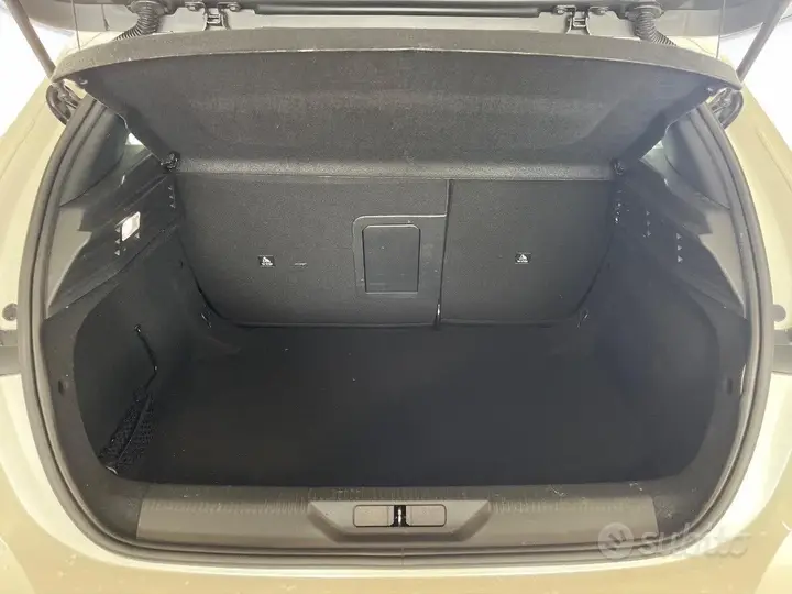 Peugeot 308 2023 photo 4