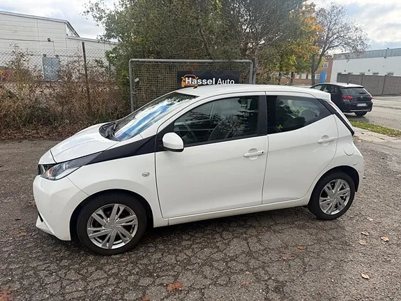 Toyota Aygo 2014 photo 2