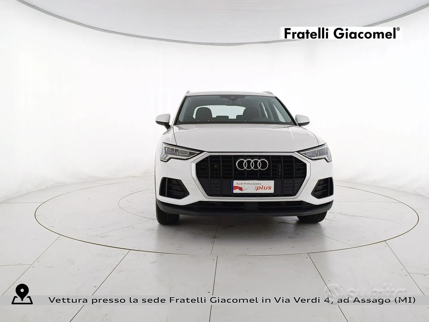 Audi Q3 2021 photo 2