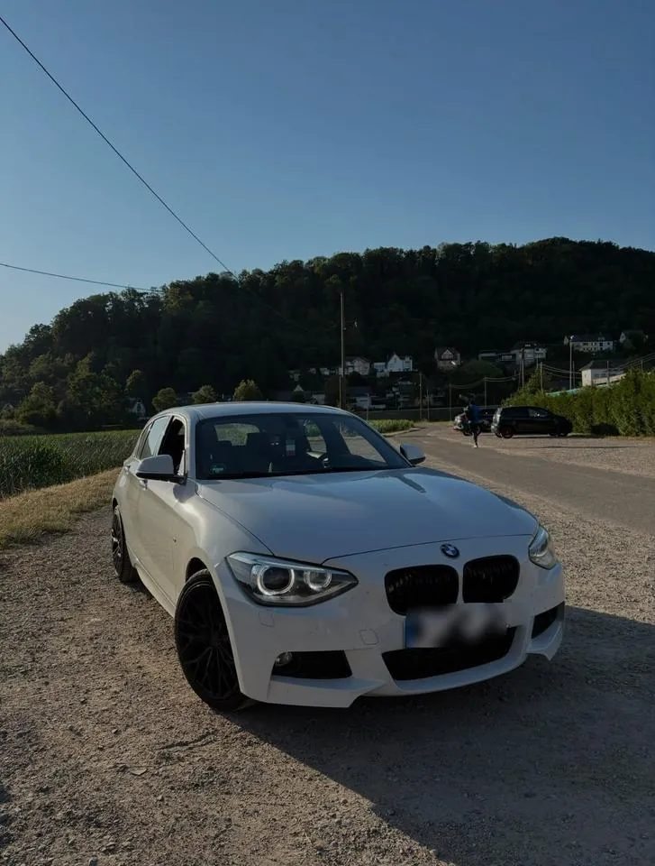 BMW 118I