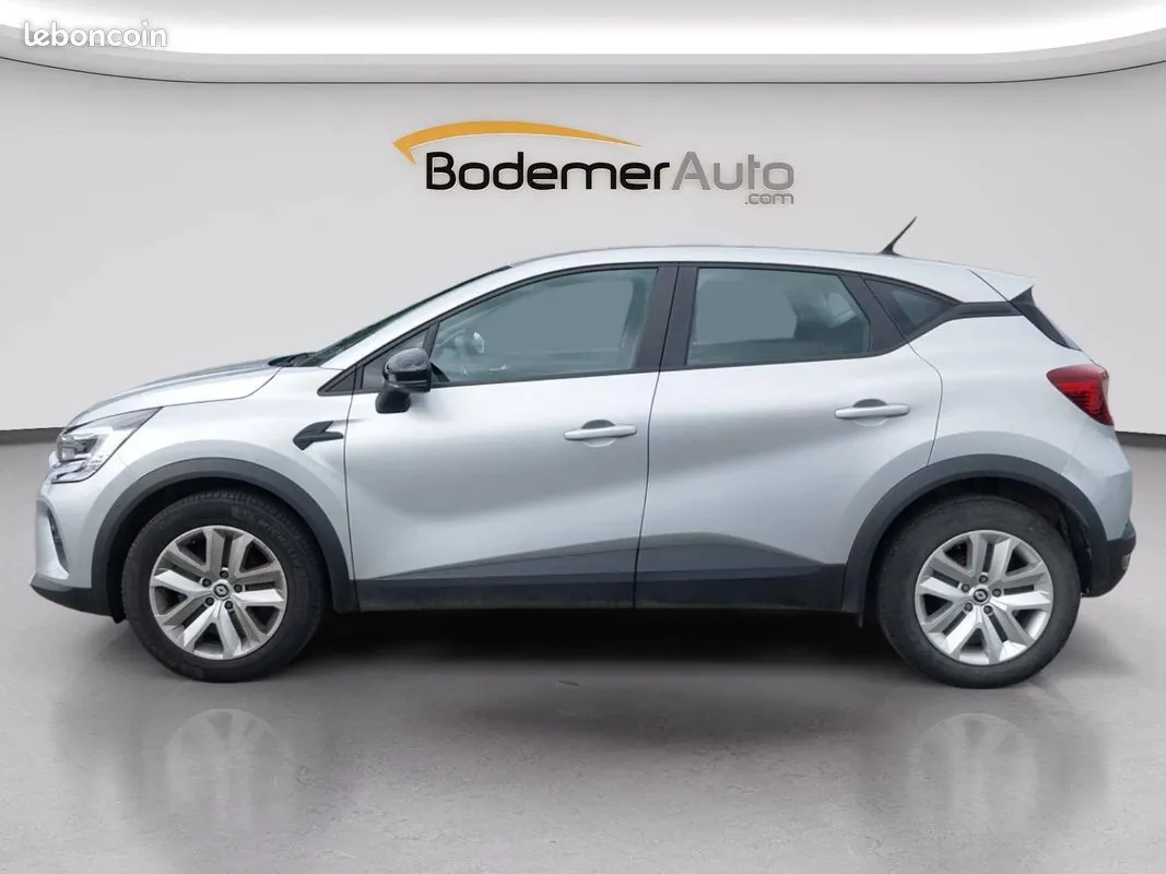 Renault Captur 2022 photo 2