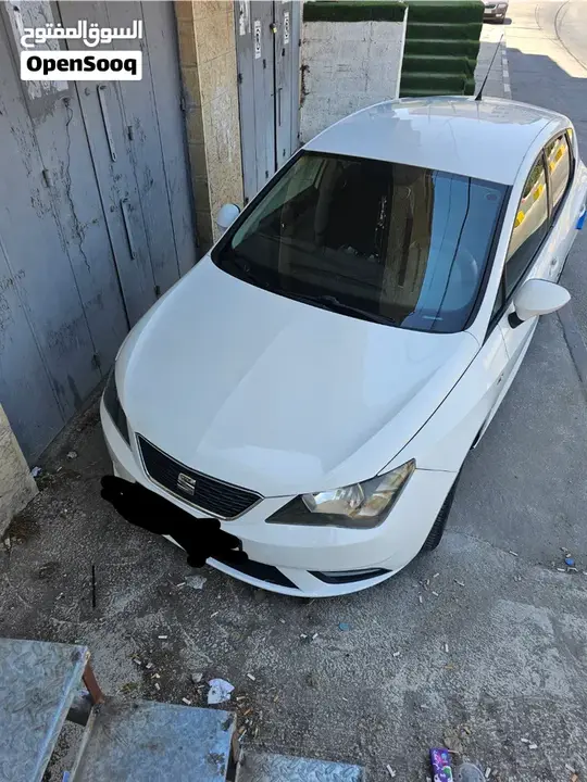 Seat Ibiza 2016 photo 2