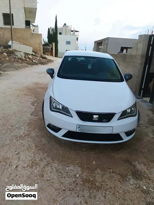Seat Ibiza 2016 photo 4