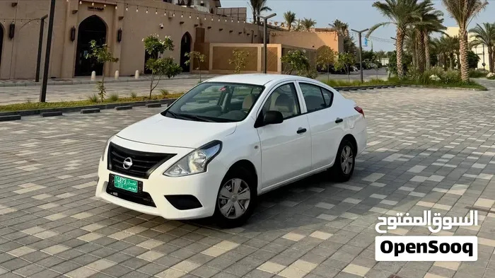 Nissan Sunny 2020 photo 4
