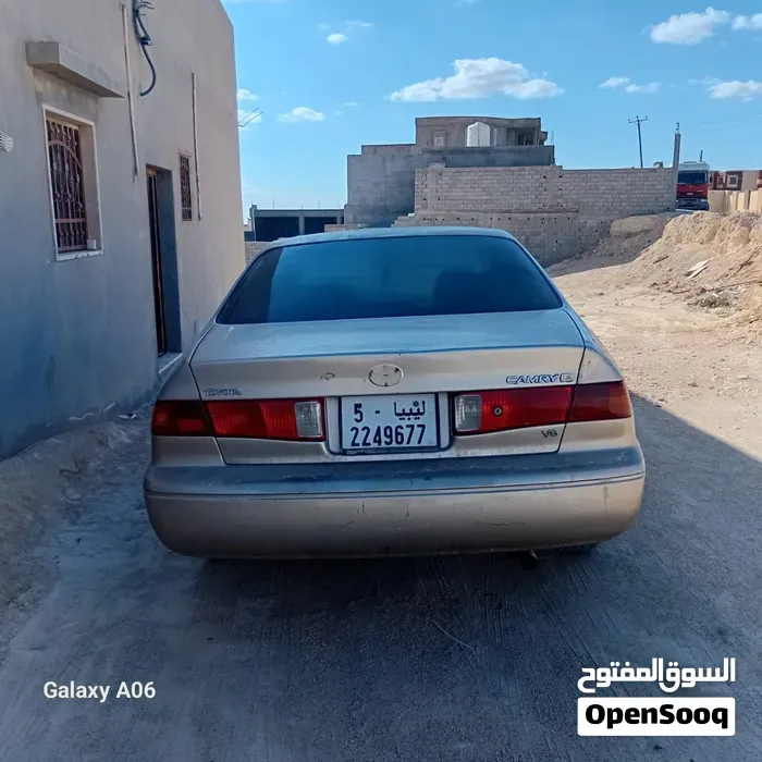 Toyota Camry 2000 photo 4