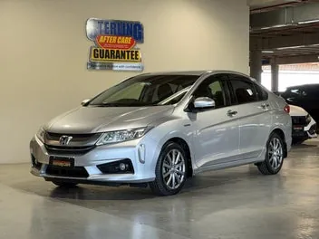 Honda Grace 2015 photo 4