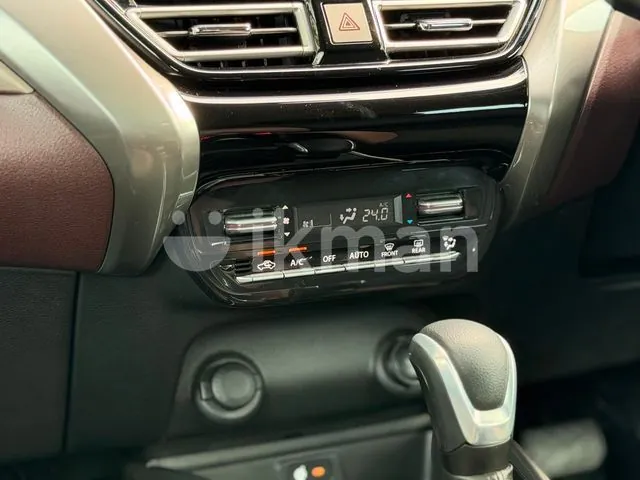 Suzuki Fronx 2026 photo 4