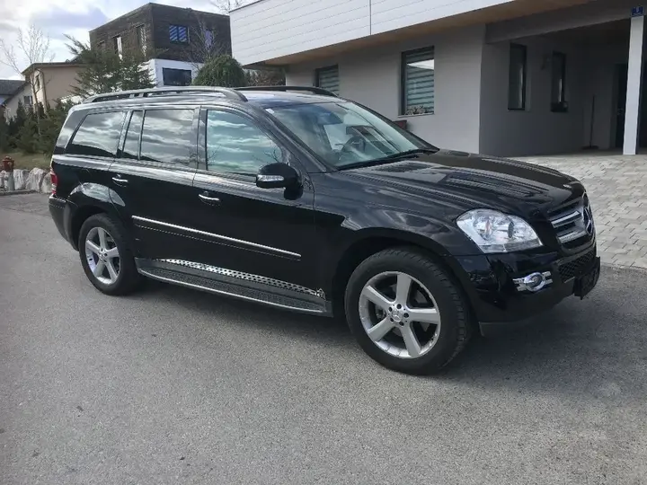 Mercedes-Benz Gl-Class