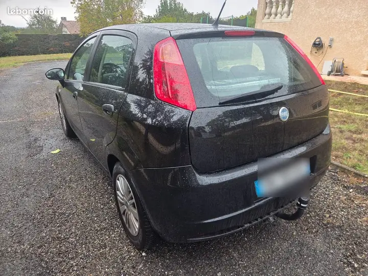 Fiat Grande Punto 2007 photo 4
