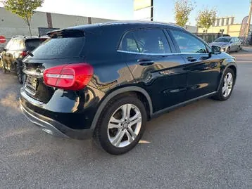 Mercedes-Benz Gla 2016 photo 2