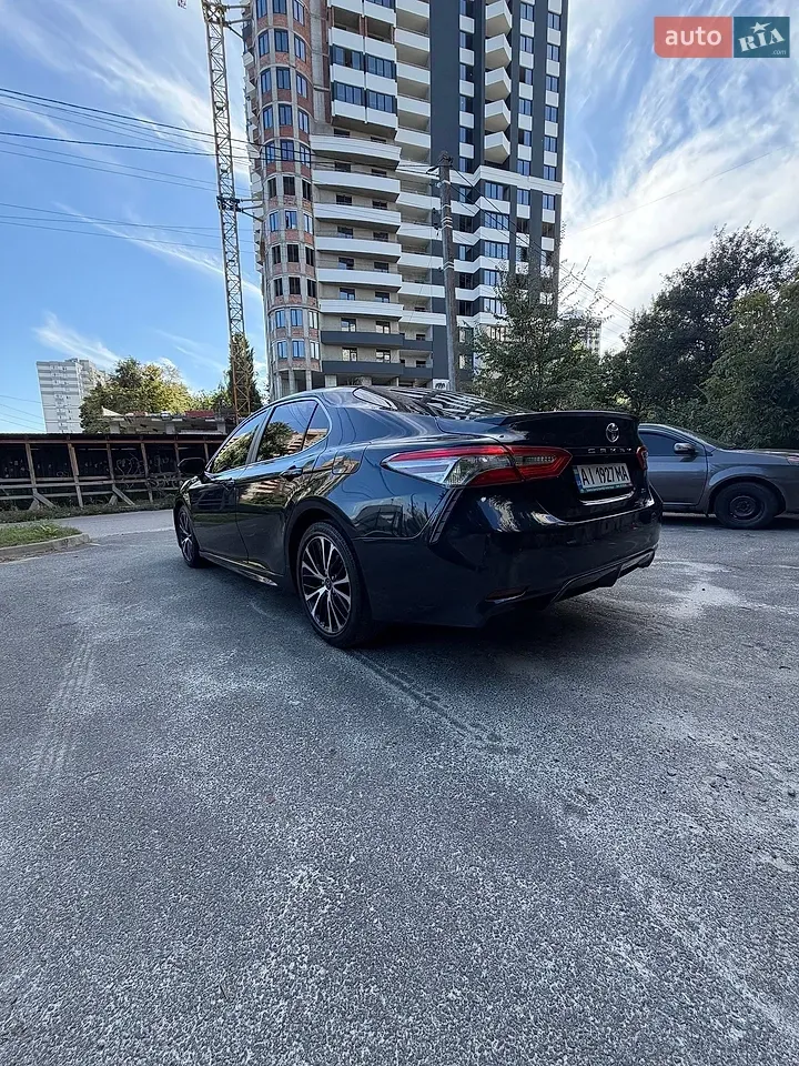 Toyota Camry 2017 photo 4