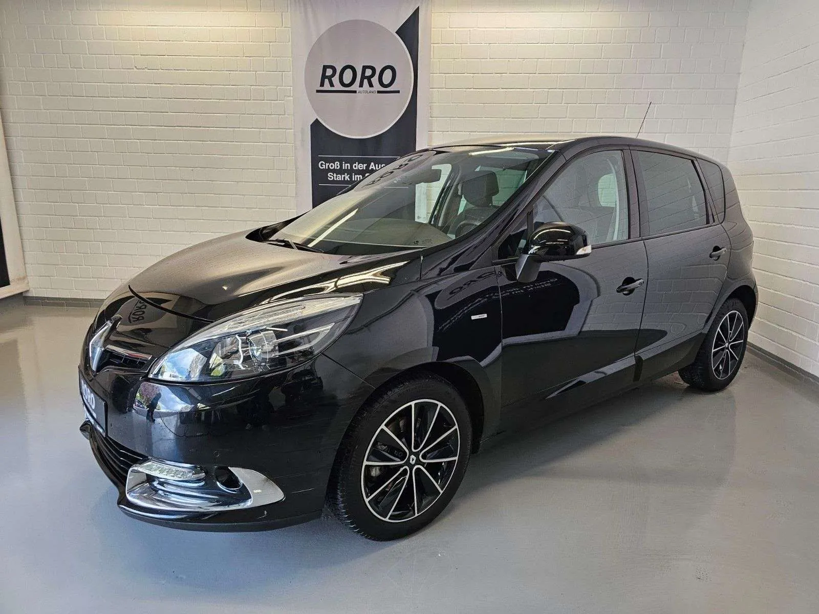 Renault Scenic Iii 2012 photo 2