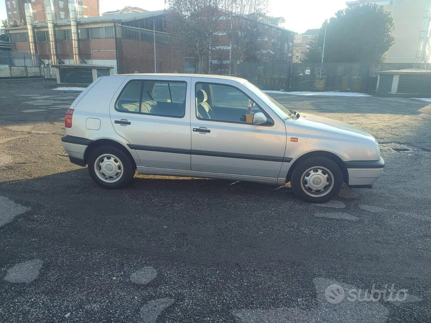 Volkswagen Golf 2003 photo 5