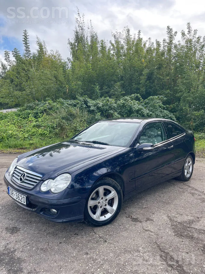 Mercedes-Benz C200 2007 photo 2
