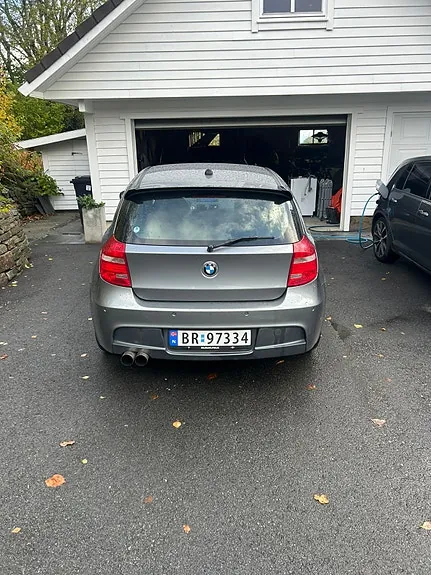 BMW 116D 2010 photo 3