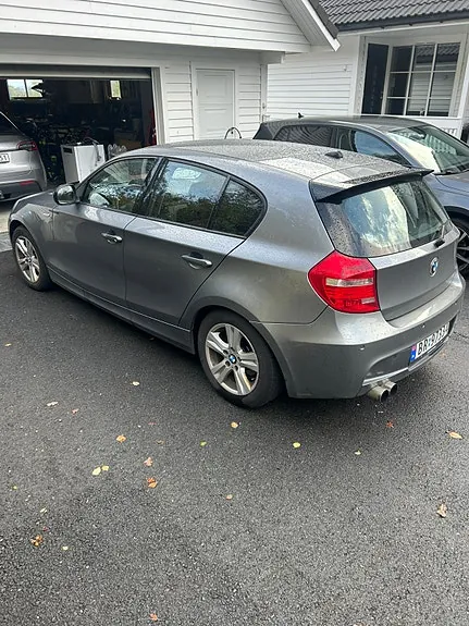 BMW 116D 2010 photo 4