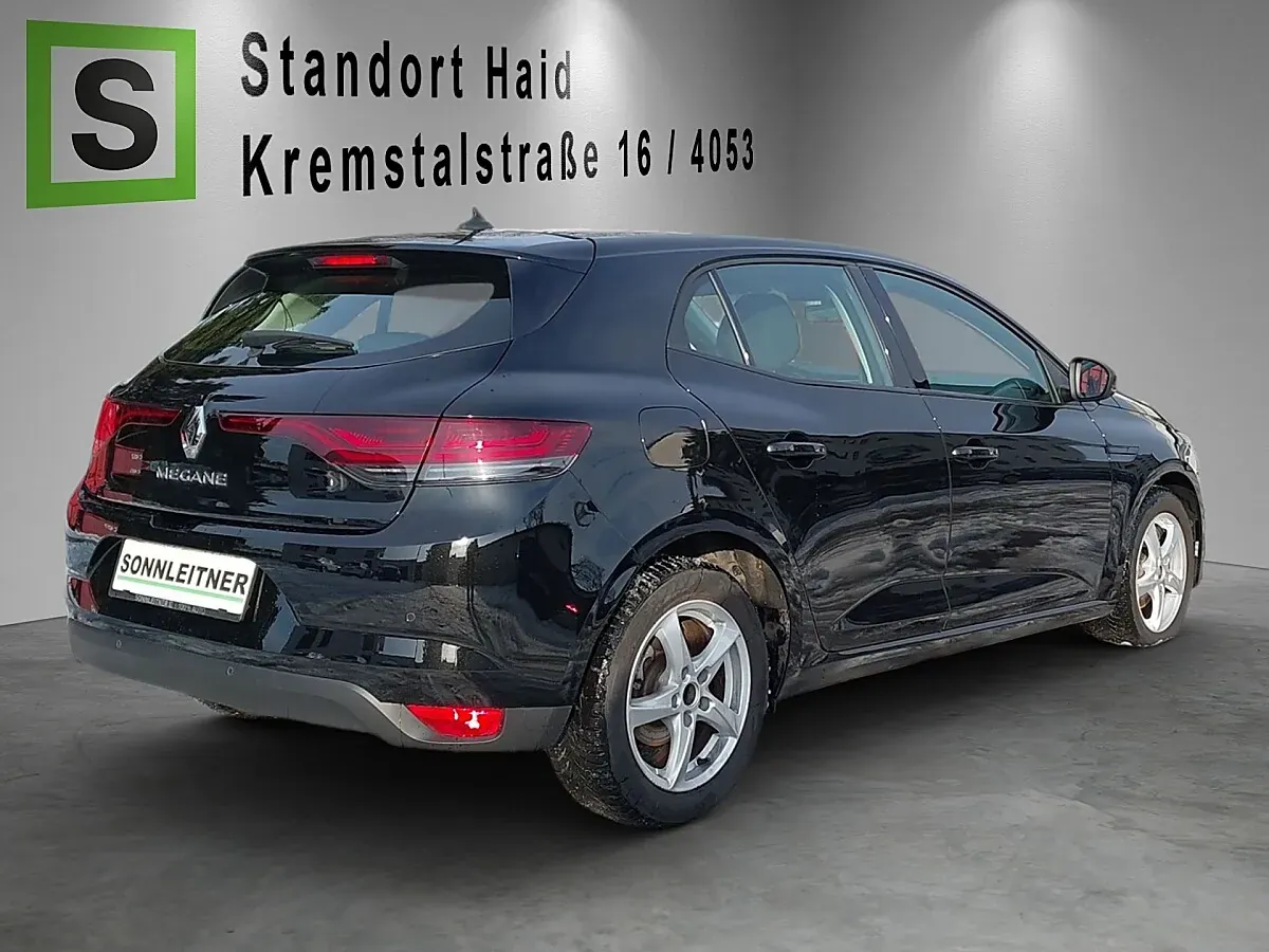Renault Megane 2023 photo 3