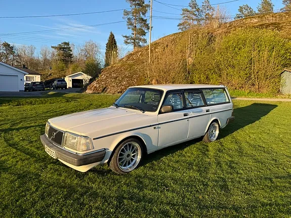 Volvo 240 1991 photo 2