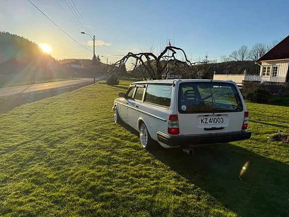 Volvo 240 1991 photo 5