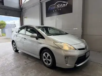 Toyota Prius 2012 photo 2