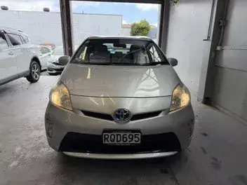 Toyota Prius 2012 photo 3