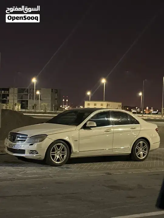 Mercedes-Benz C-Class 2008 photo 2