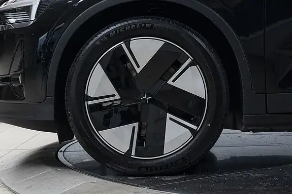 Polestar 2 2026 photo 5